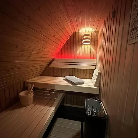 Eiderhuus Modern Retreat Toenning