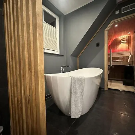 Eiderhuus Modern Retreat * Тённинг